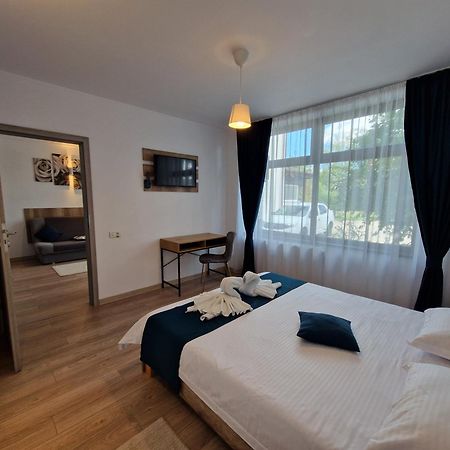 Casa Bid Appartement Piteşti Buitenkant foto